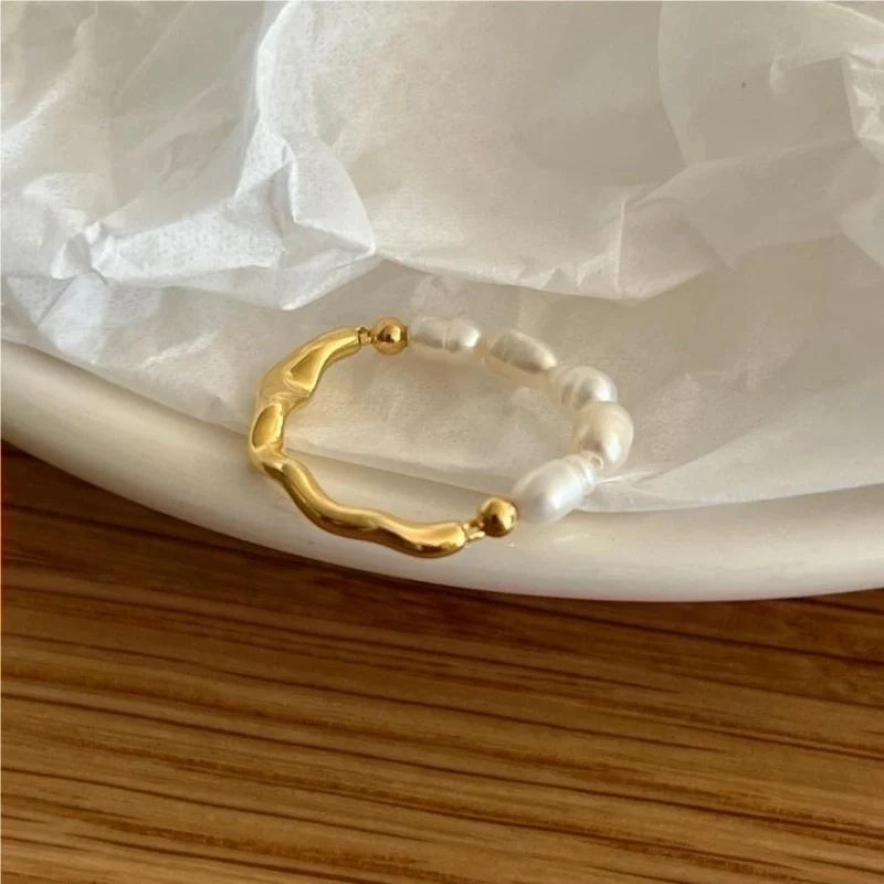 Mimi pearl ring