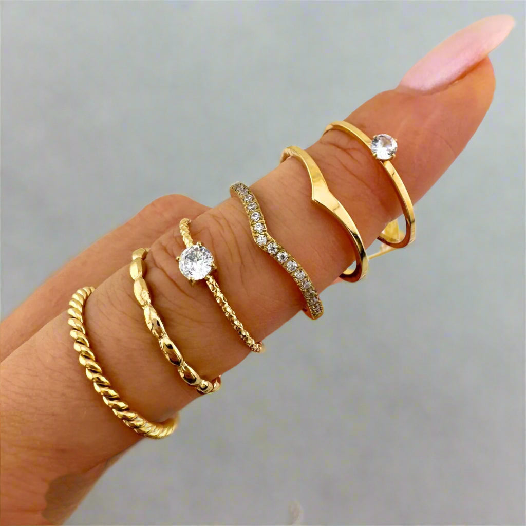 Ari wishbone ring