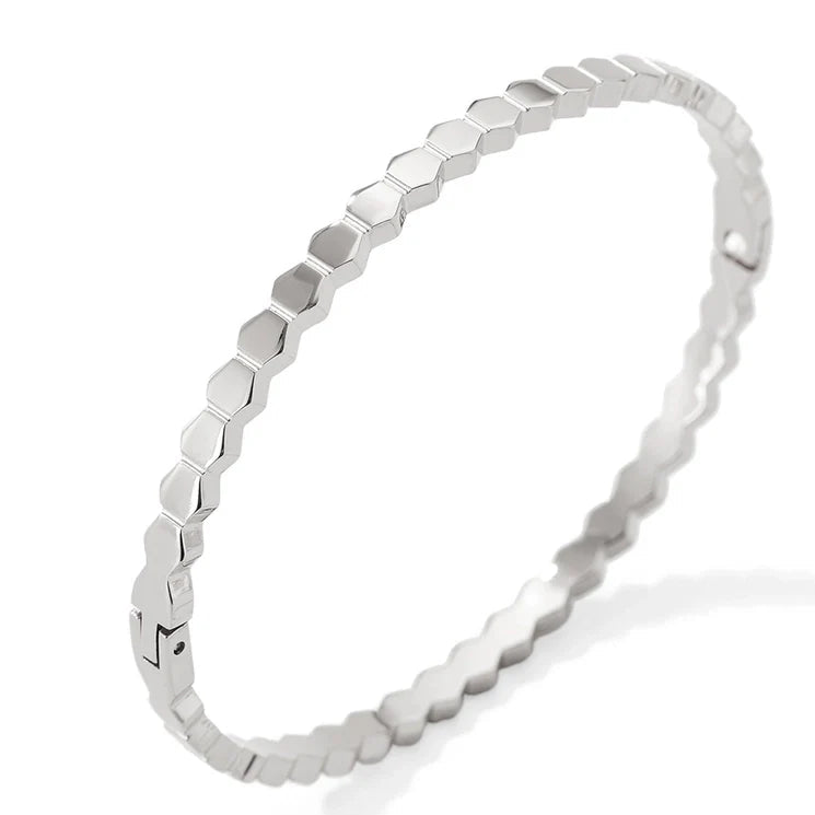 Quinn bangle