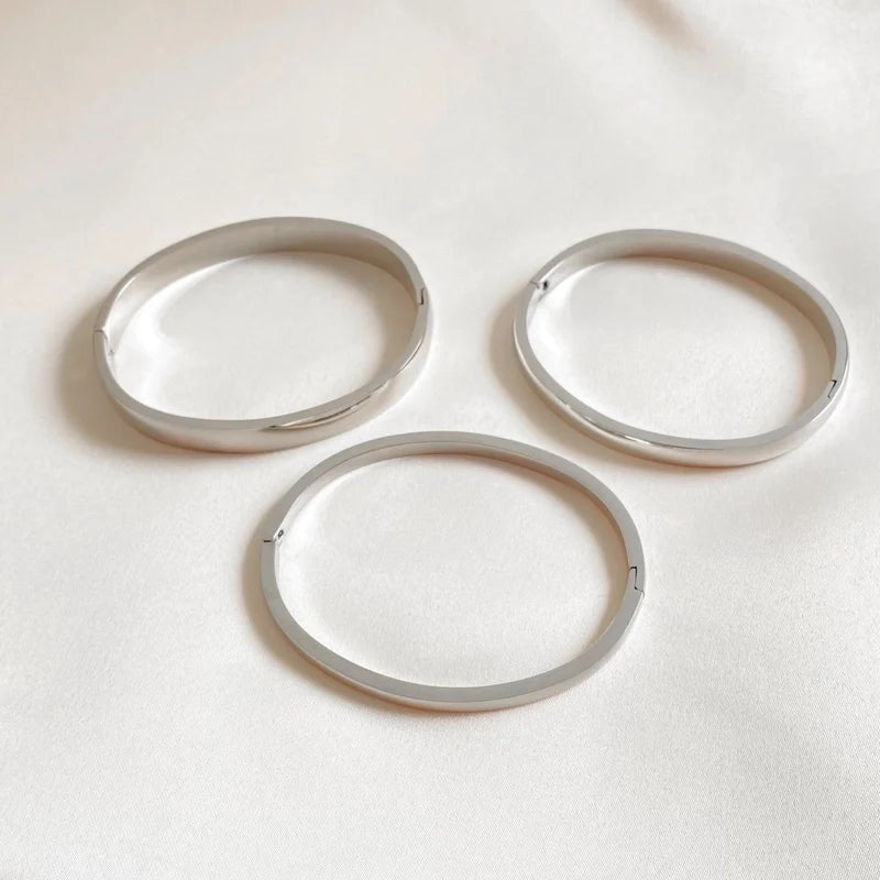 Rose bangle